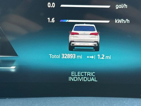 Certified 2024 BMW X5 xDrive50e w/ Premium Package image 34