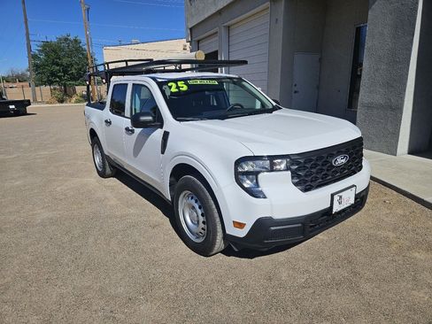 Used 2025 Ford Maverick XL w/ Equipment Group 102A AWD/4WD image 5