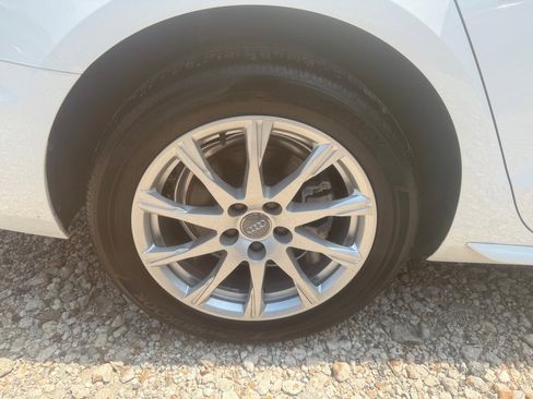 Used 2020 Audi A4 2.0T Premium image 36