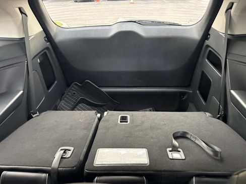 Used 2025 Honda Odyssey Touring image 12