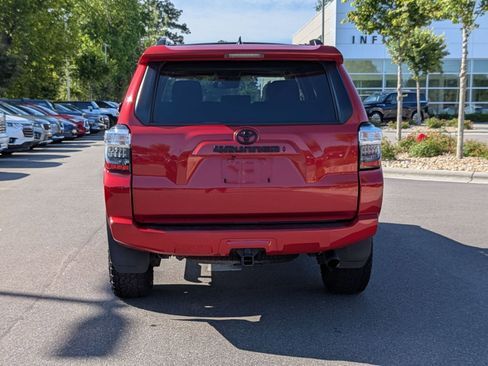 Used 2023 Toyota 4Runner SR5 Premium w/ Moonroof Package RWD image 4