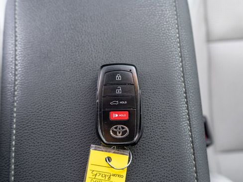 Used 2025 Toyota Camry XLE w/ Premium Plus Package image 30