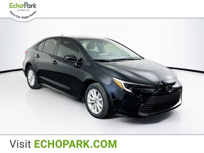 Used 2024 Toyota Corolla LE w/ LE Convenience Package