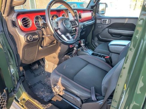 Used 2021 Jeep Wrangler Unlimited Rubicon w/ Steel Bumper Group AWD/4WD image 9