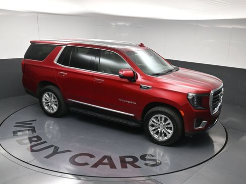Used 2023 GMC Yukon SLT w/ SLT Premium Package AWD/4WD image 31