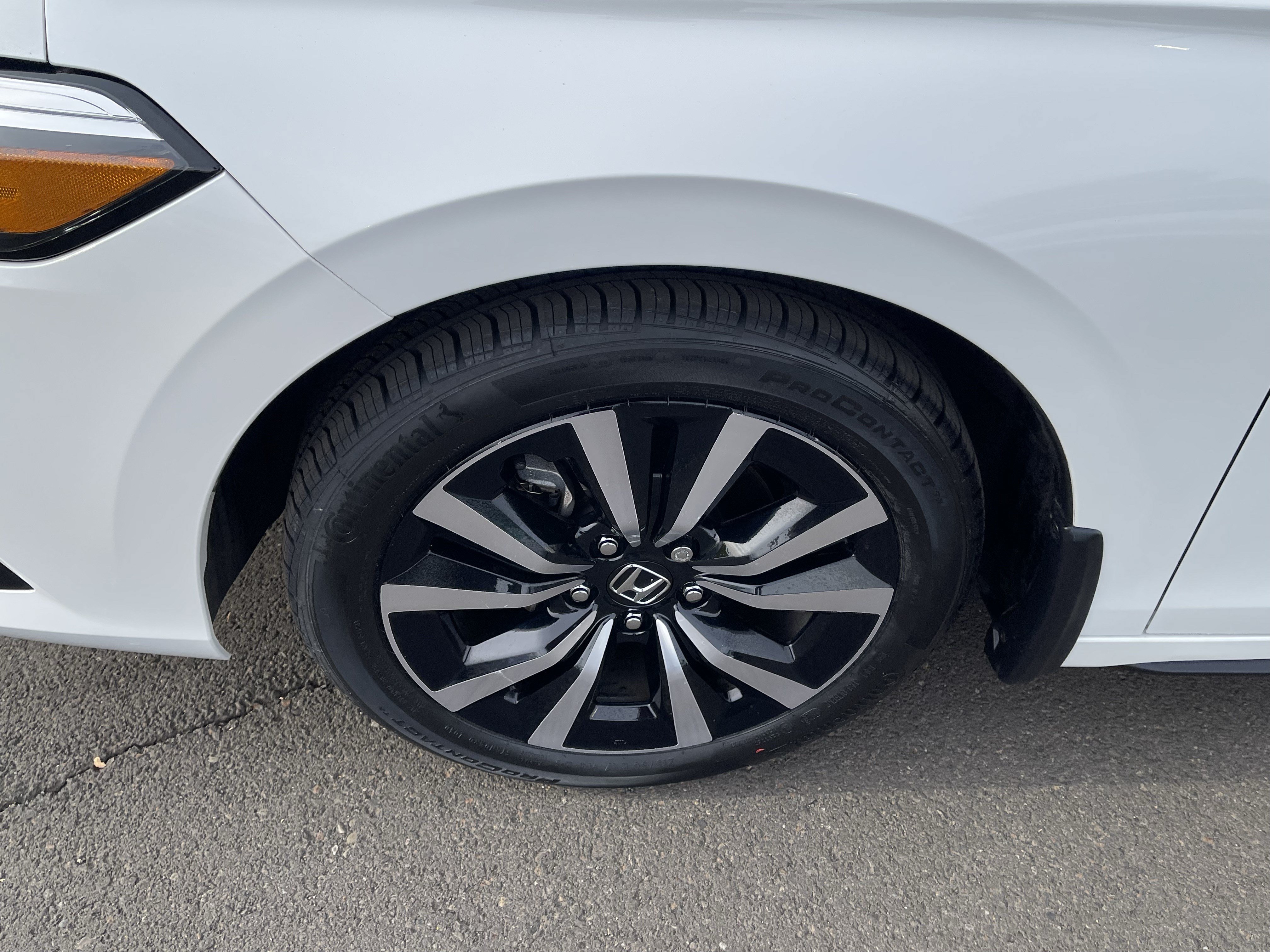 Used 2022 Honda Civic EX-L image 8