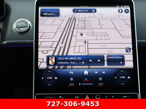 Certified 2025 Mercedes-Benz S 500 4MATIC image 3