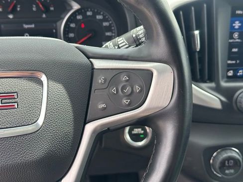 Certified 2024 GMC Terrain SLT image 5