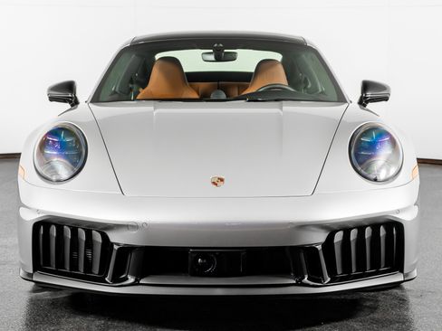 Used 2026 Porsche 911 Carrera 4 GTS image 22