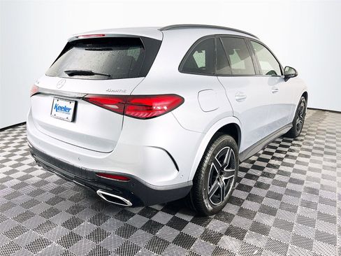 Used 2025 Mercedes-Benz GLC 300 GLC 300 image 6