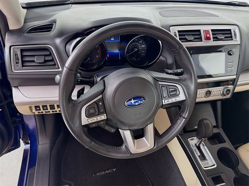 Used 2017 Subaru Legacy 2.5i Premium image 5