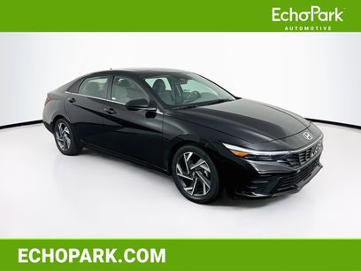 Used 2025 Hyundai Elantra SEL