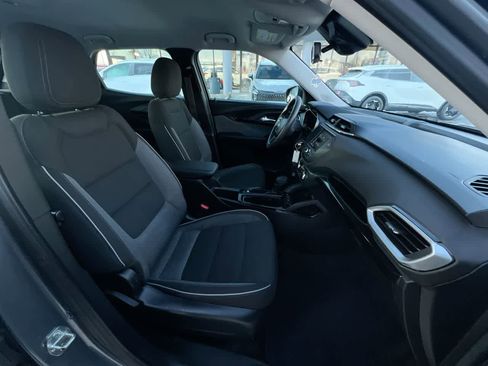 Used 2021 Chevrolet TrailBlazer LS image 28