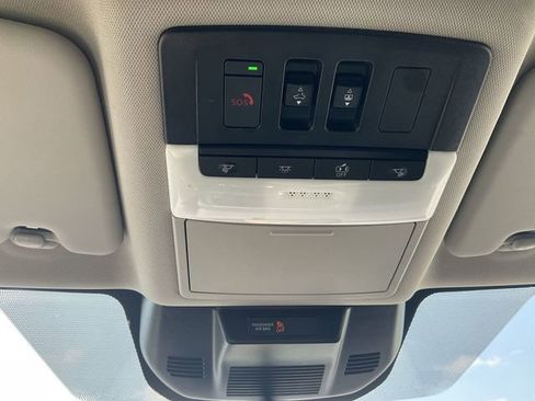 Certified 2023 Nissan Rogue SV w/ SV Premium B Package image 19