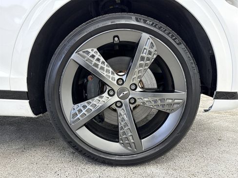 Used 2022 Genesis GV70 3.5T Sport w/ Sport Prestige Package image 46