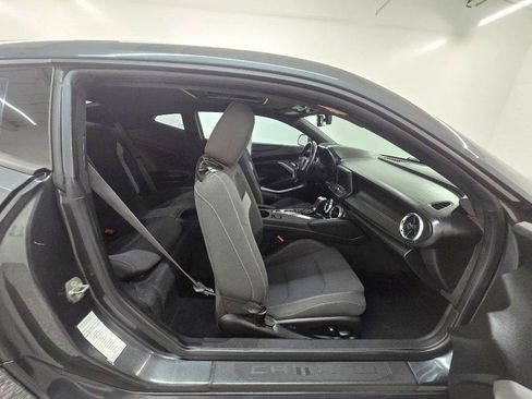 Used 2018 Chevrolet Camaro LT w/ RS Package RWD image 17