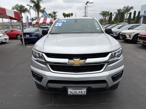 Used 2020 Chevrolet Colorado W/T w/ WT Convenience Package AWD/4WD image 3