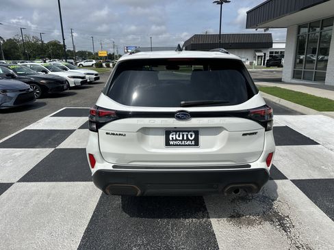 Used 2025 Subaru Forester Sport w/ Popular Package #1 AWD/4WD image 4
