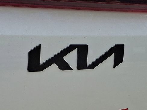 New 2026 Kia Carnival SX Prestige image 33