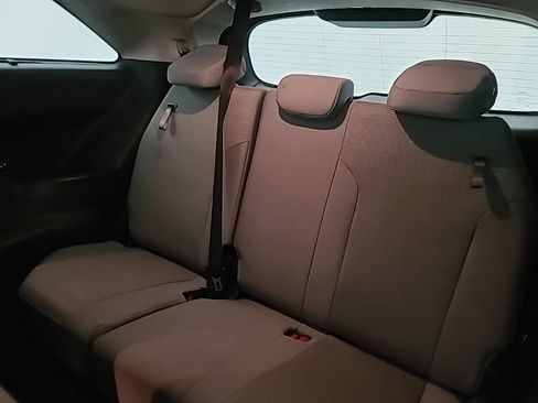Used 2026 Toyota Sienna LE FWD image 21