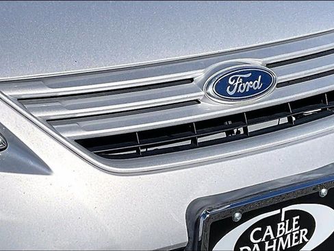 Used 2013 Ford Fiesta S image 29