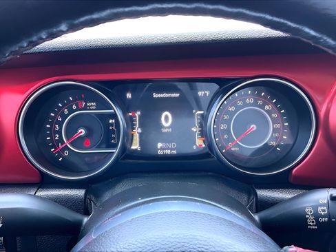Used 2021 Jeep Wrangler Unlimited Rubicon AWD/4WD image 12