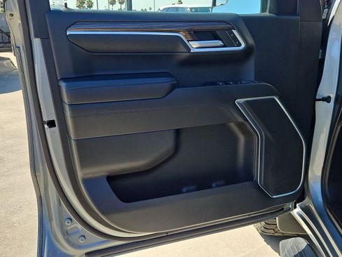 Used 2023 Chevrolet Silverado 1500 LT RWD image 21