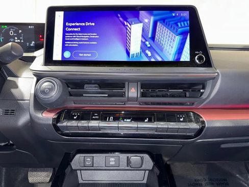 Certified 2024 Toyota Prius Prime FWD image 27