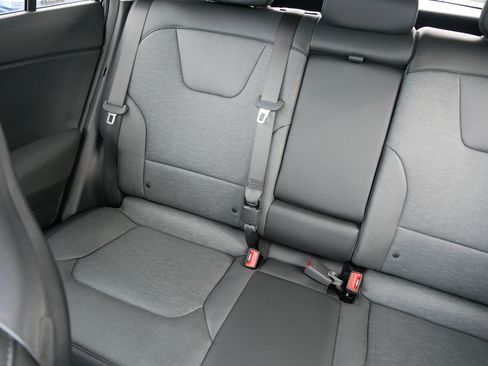 Certified 2024 Kia Niro Wave w/ Wave Preserve Package image 12