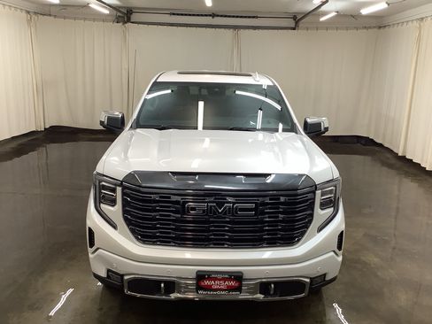 Used 2024 GMC Sierra 1500 Denali Ultimate AWD/4WD image 2