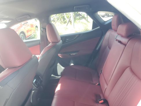 Used 2024 Lexus NX 250 FWD image 11