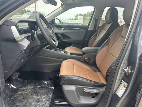 New 2026 Volkswagen Tiguan S AWD/4WD image 9
