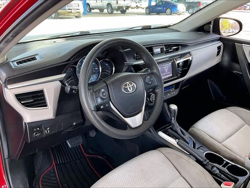 Used 2016 Toyota Corolla LE image 17