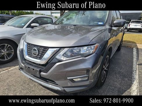 Used 2019 Nissan Rogue SL image 2