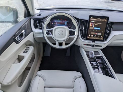 New 2026 Volvo XC60 B5 Ultra w/ Protection Package Premier AWD/4WD image 8