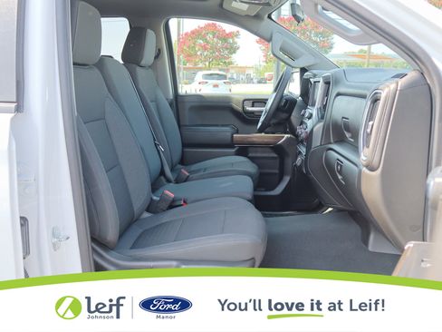 Used 2022 Chevrolet Silverado 1500 LT w/ Z71 Off-Road Package image 33