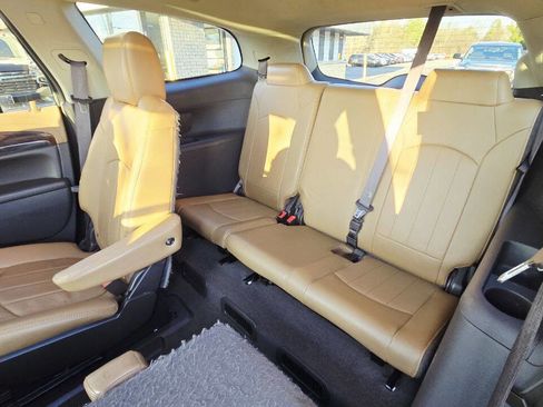 Used 2017 Buick Enclave Premium w/ Experience Buick Package image 12