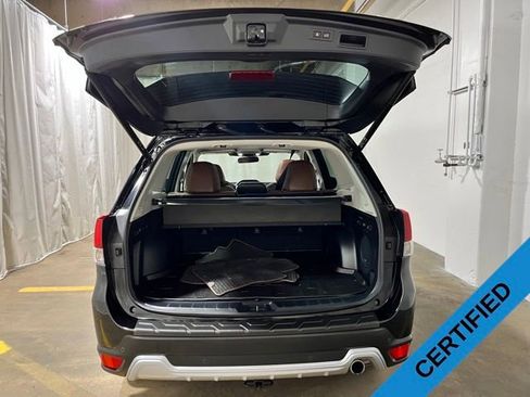 Certified 2023 Subaru Forester Touring AWD/4WD image 30