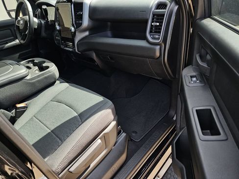New 2026 RAM 3500 Tradesman AWD/4WD image 7