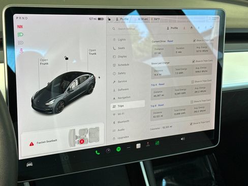 Used 2020 Tesla Model 3 Performance image 23