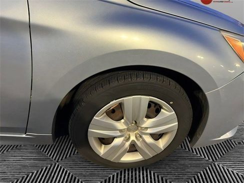 Used 2016 Subaru Legacy 2.5i image 9