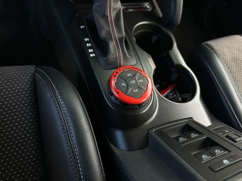 Used 2022 Ford Bronco Raptor image 12