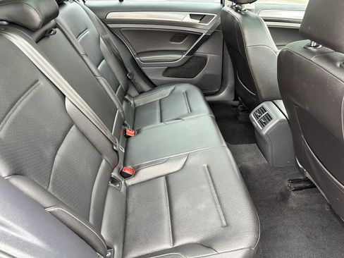 Used 2017 Volkswagen Golf Alltrack SE AWD/4WD image 19