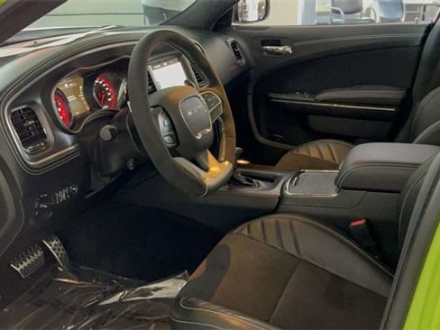 New 2023 Dodge Charger SRT Hellcat w/ Harman/Kardon Audio Group image 25