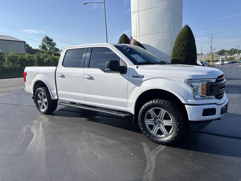 Used 2019 Ford F150 XLT w/ Equipment Group 302A Luxury AWD/4WD image 1