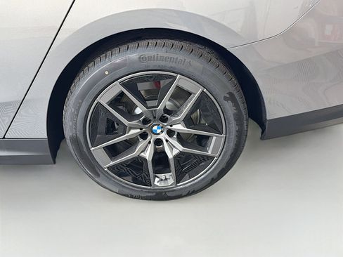 New 2026 BMW 530i xDrive w/ Premium Package AWD/4WD image 34