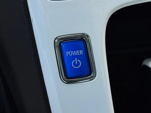 Used 2015 Chevrolet Volt Premium w/ Premium Trim Package FWD image 38