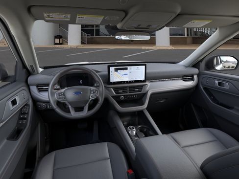 New 2026 Ford Explorer Active w/ Active Comfort Package RWD image 9