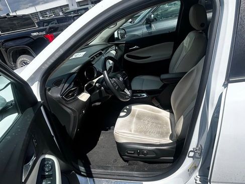 Used 2020 Buick Encore GX Preferred w/ Cold Weather Comfort Package AWD/4WD image 5