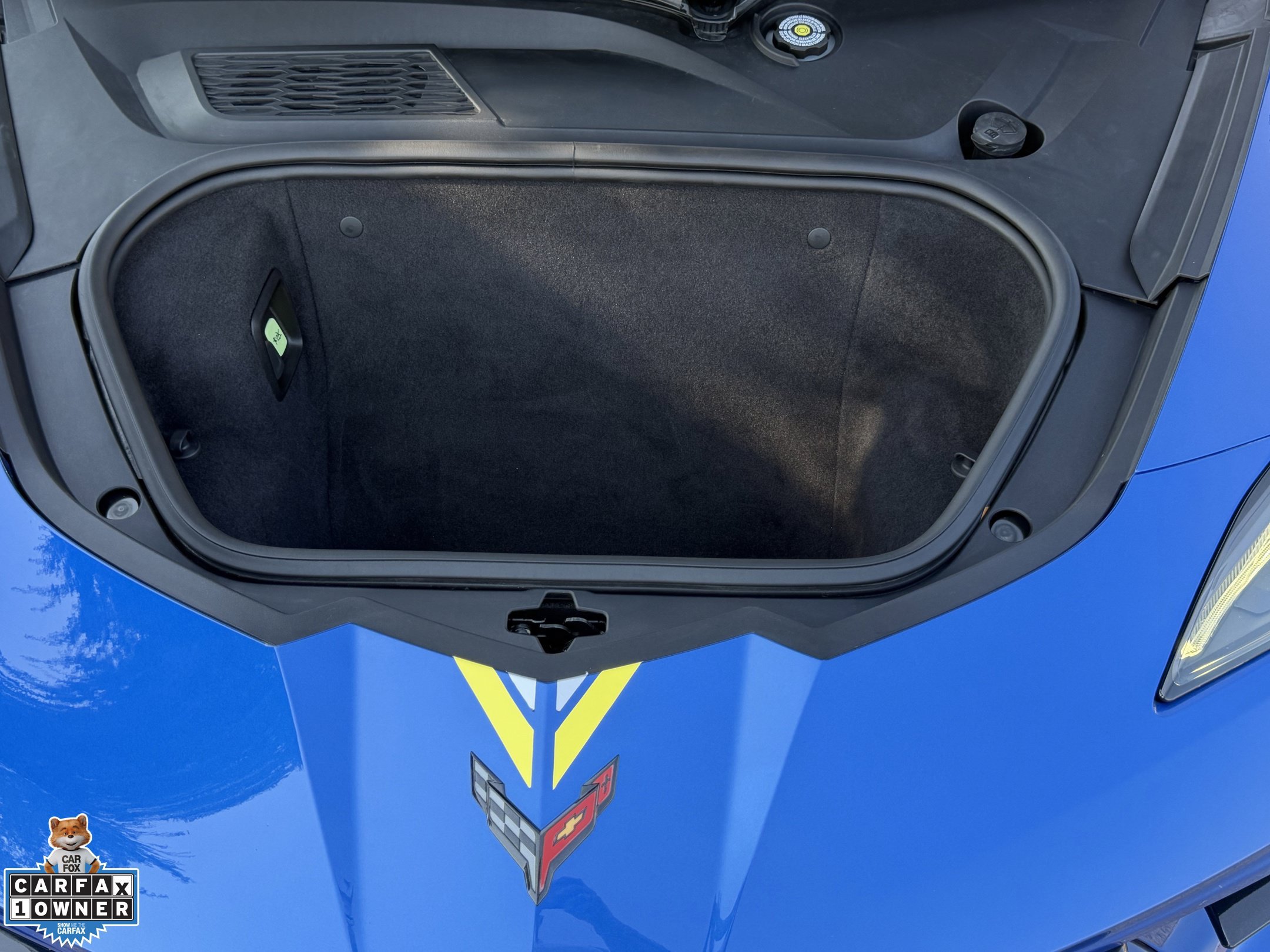 Used 2021 Chevrolet Corvette Stingray Convertible w/ Z51 Performance Package RWD image 30
